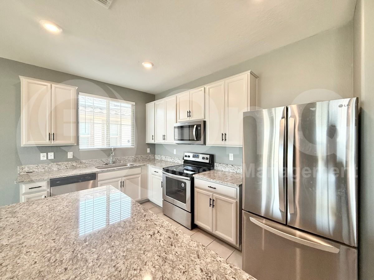 8142 W Sands Rd - Photo 2 of 30