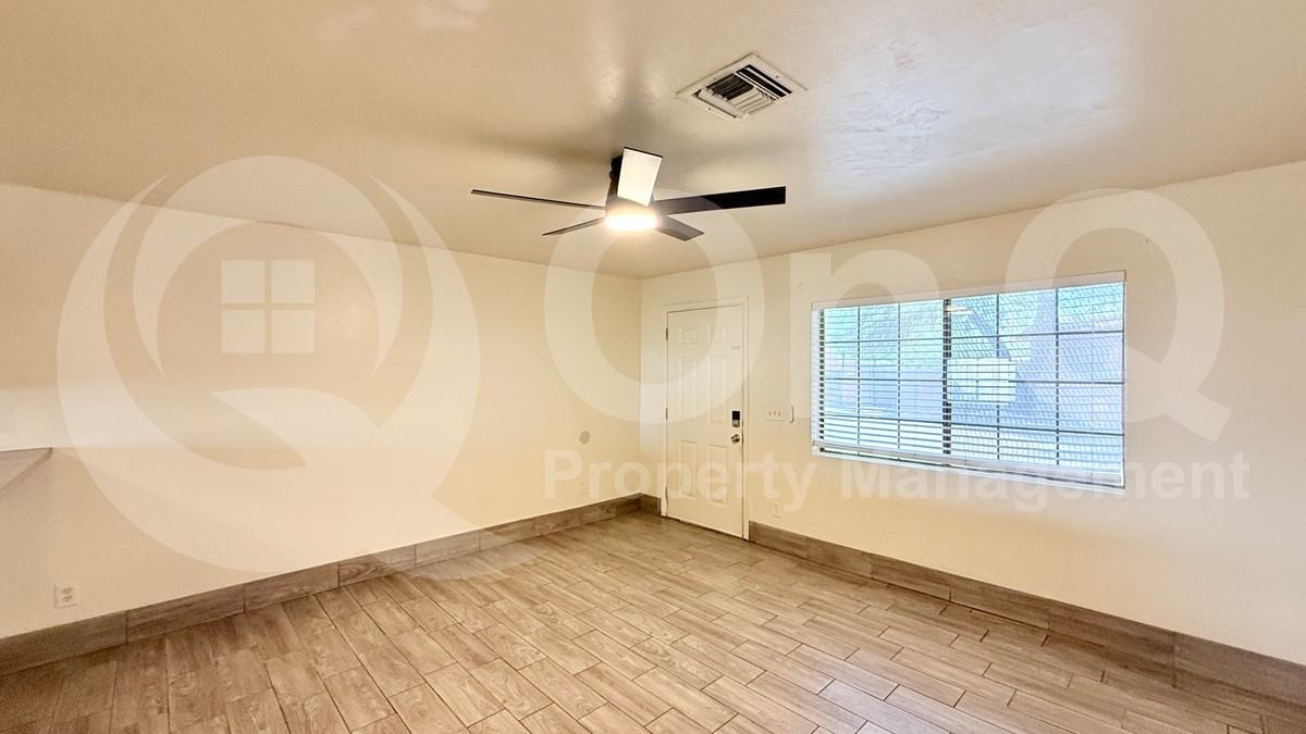 1821 S Jefferson Ave #1 - Photo 3 of 17