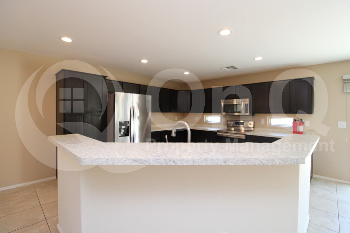 2565 E Southern Ave #153 - Photo 3 of 23