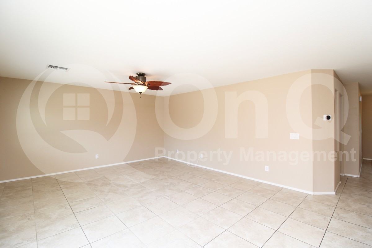 2565 E Southern Ave #153 - Photo 7 of 23