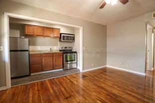 4916 California St #1 - Photo 1 of 1