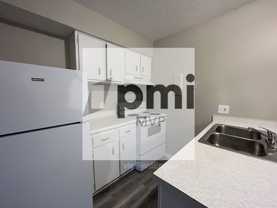 822 Whitethorne Ave #C - Photo 1 of 1