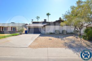 featured image of 1623 E Palmcroft Dr