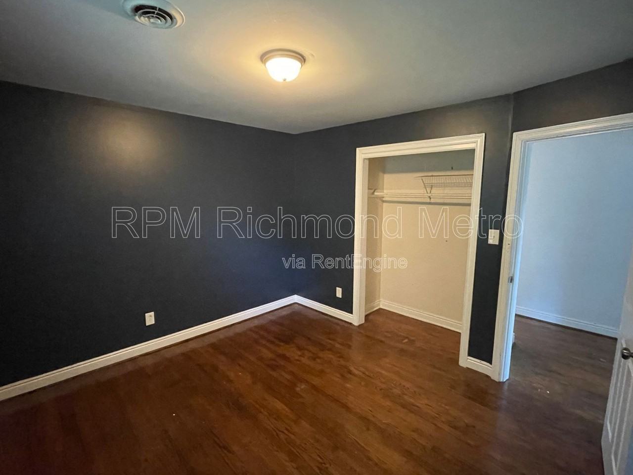 3600 Ghent Dr - Photo 5 of 26