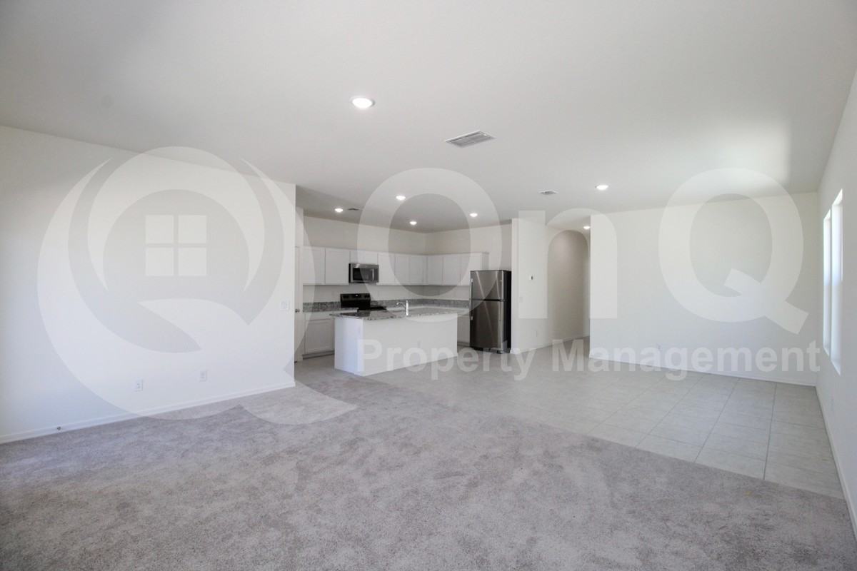 24182 West Hidalgo Avenue - Photo 5 of 27