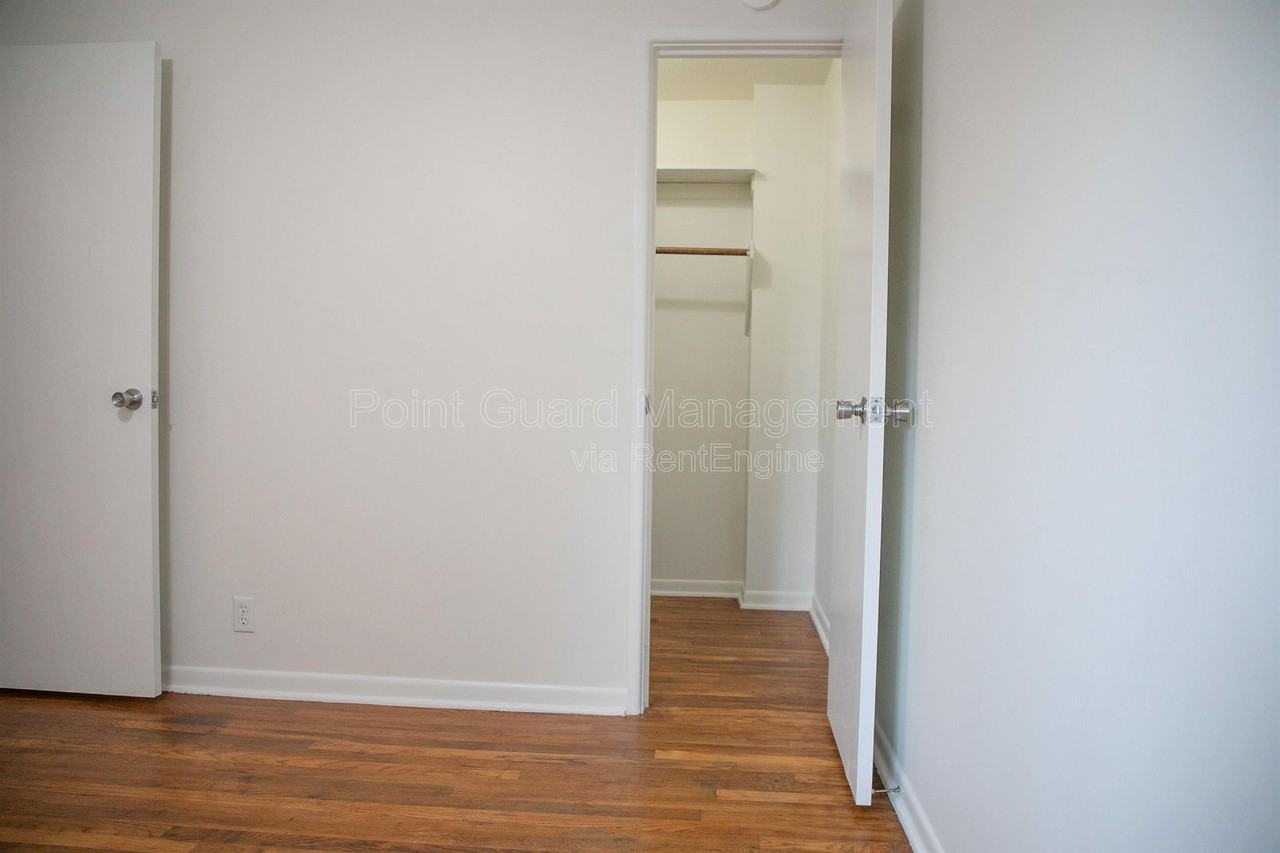 4916 California St #6 - Photo 7 of 15