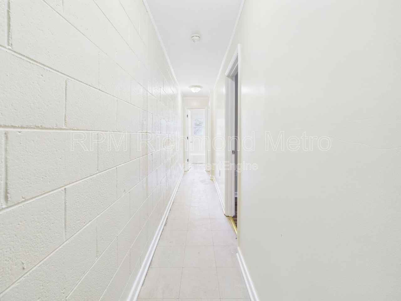 923 North 20th Street #C - Photo 2 of 33