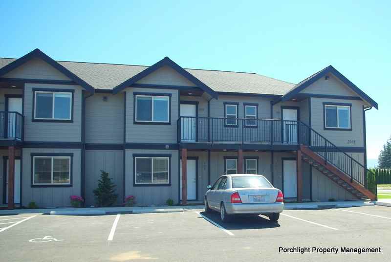 2007 Aaron Dr #102 - Photo 2 of 9