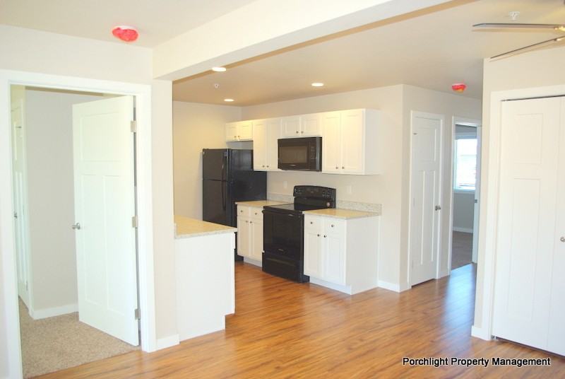 2007 Aaron Dr #102 - Photo 4 of 9