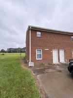 featured image of 1544 Ashland Dr #C