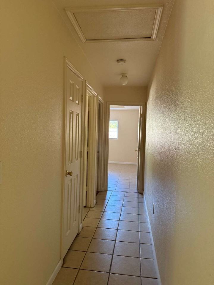 8003 Maverick Climb - Photo 6 of 15