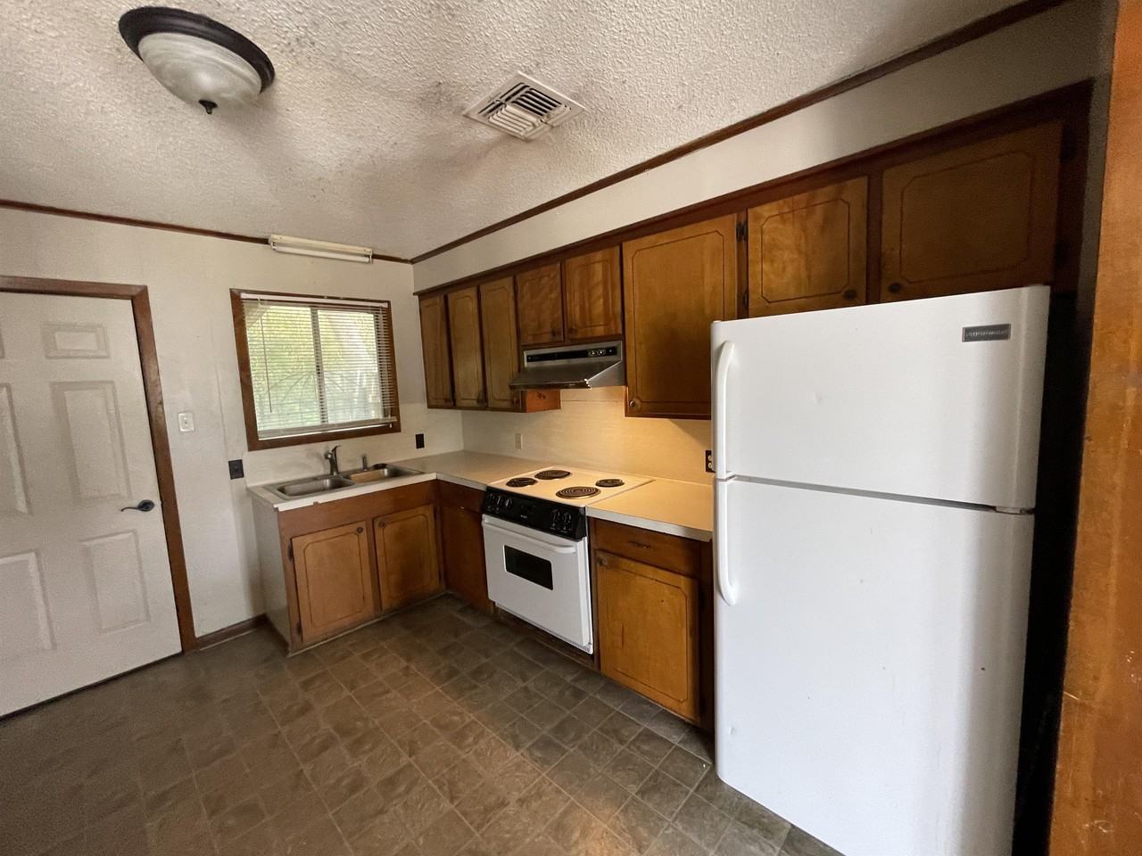 1490 Joe Miller Rd #2 - Photo 7 of 9