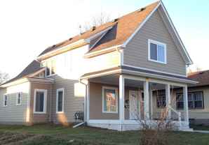 2211 Queen Ave N #2 - Photo 1 of 1