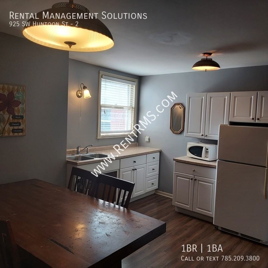 925 Southwest Huntoon Street #2 - Photo 6 of 12