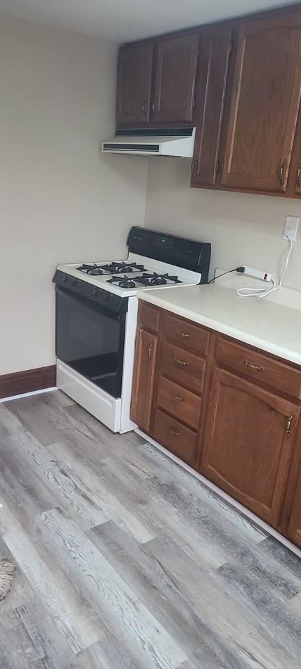 410 Cedar Ave #2 - Photo 7 of 20