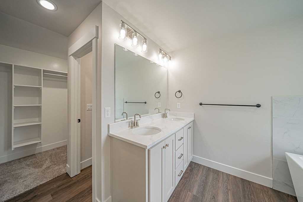 4 Huntshire Avenueend #2995 - Photo 4 of 19