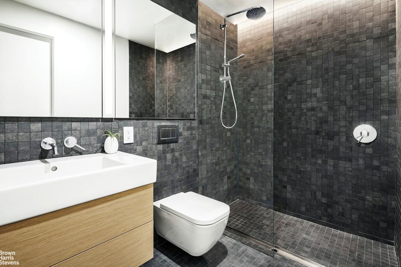 8 Saint Marks Pl #4B - Photo 5 of 9