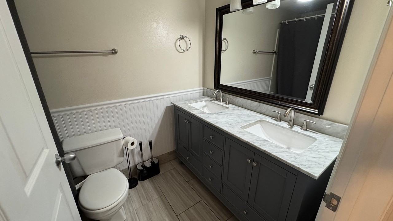 1060 South Orem Boulevard #18 - Photo 5 of 14