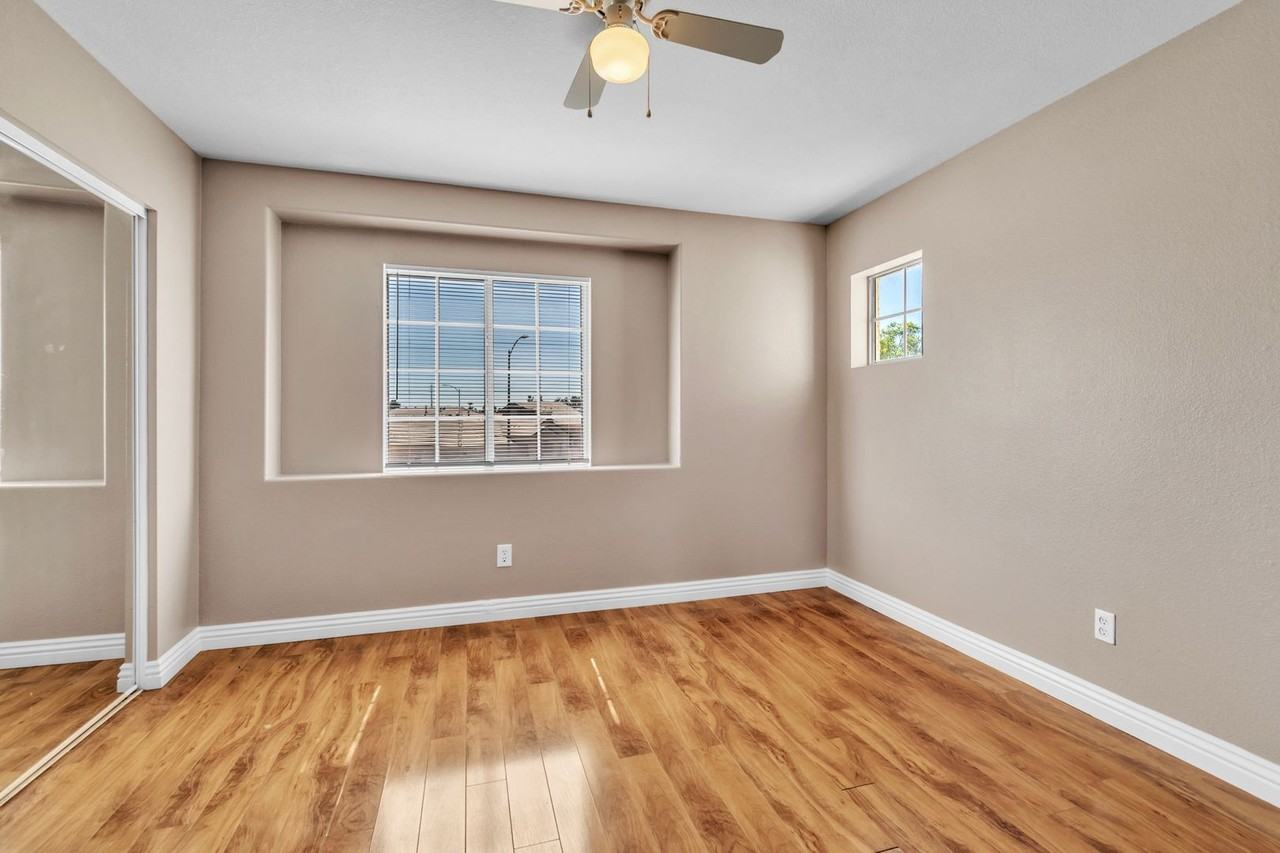 3309 Barnstaple Ct - Photo 3 of 20