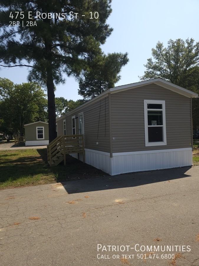 475 E Robins St #10