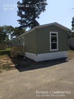 featured image of 475 E Robins St #15