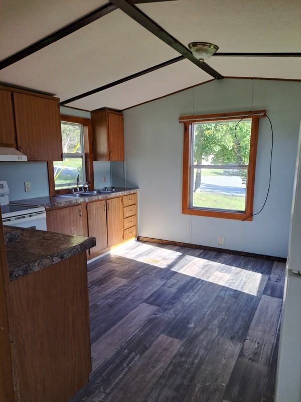 3576 Fairbanks Rd - Photo 2 of 14