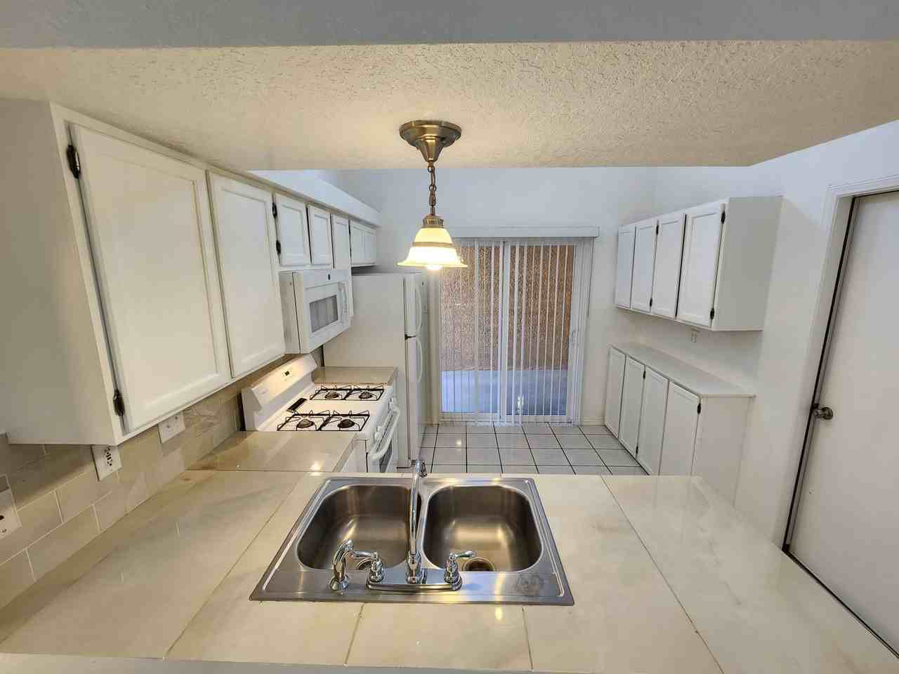 2082 Pinecone Way - Photo 7 of 23