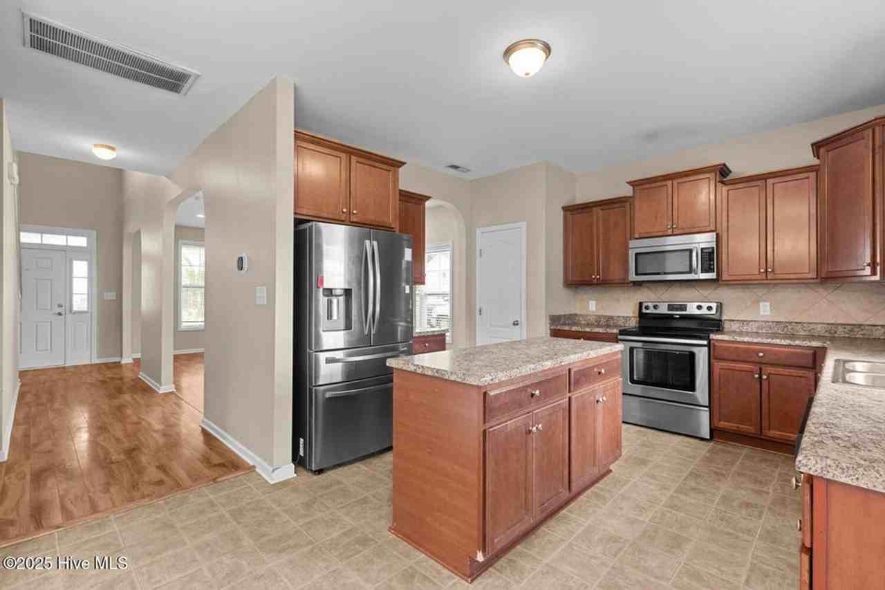 209 Merin Height Rd - Photo 5 of 28