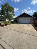 805 Nw Cooke Ave - Photo 1 of 1