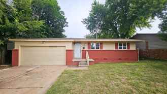 1635 Ne 50th St - Photo 1 of 1