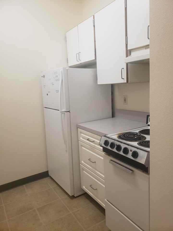 640 E. 15th Ave. - Photo 6 of 13