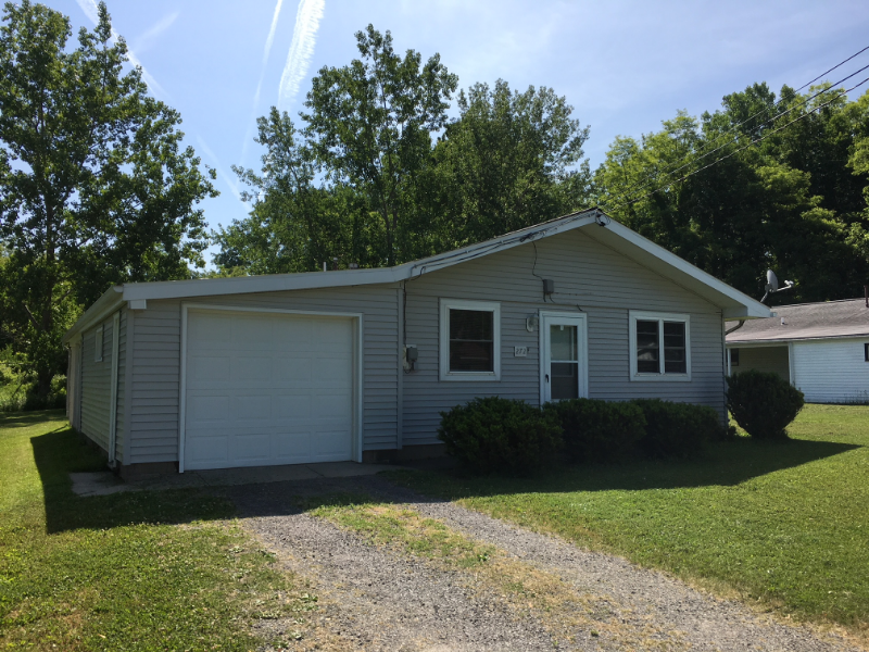 272F Berry Rd - Photo 2 of 20