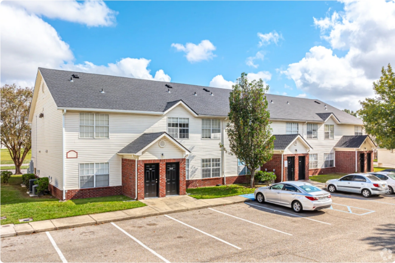 2121 Lobdell Blvd #H21 - Photo 3 of 14