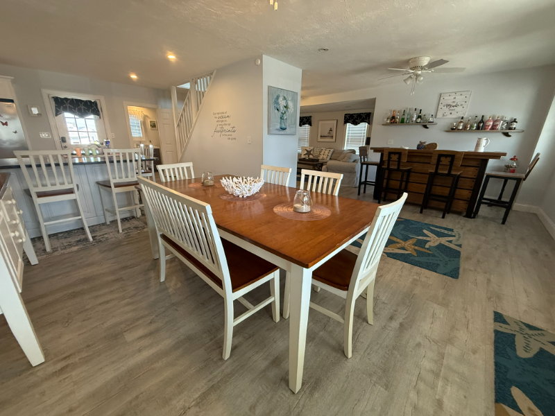 49 Ocean Blvd - Photo 5 of 14