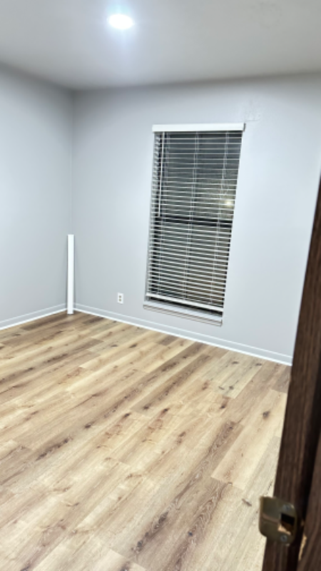 821 E Wayne Ave #23 - Photo 3 of 6