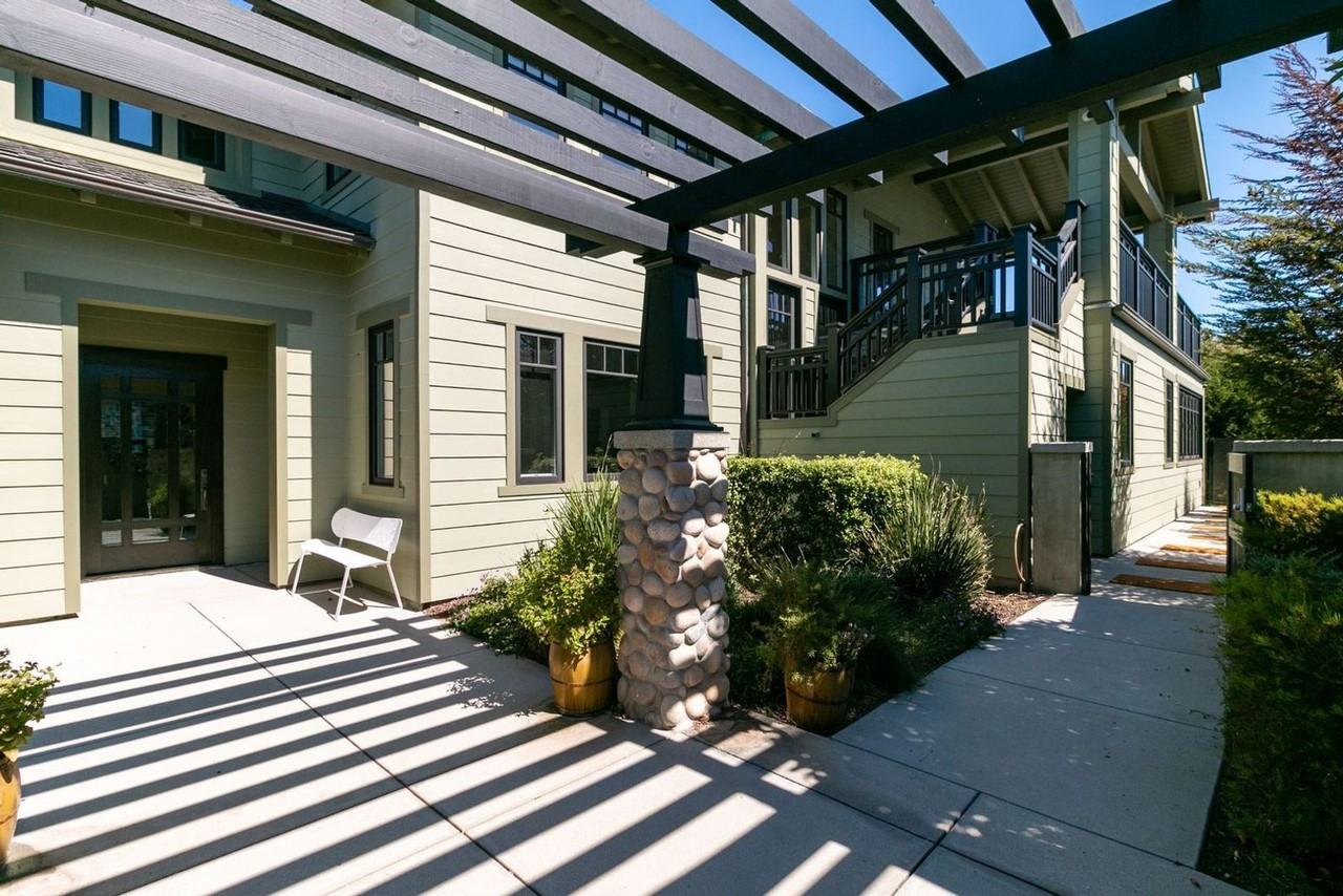 1520 Mandalay Beach Rd - Photo 3 of 50