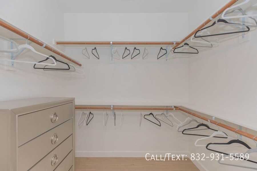 13401 Anagnost Rd #HRY - Photo 3 of 10