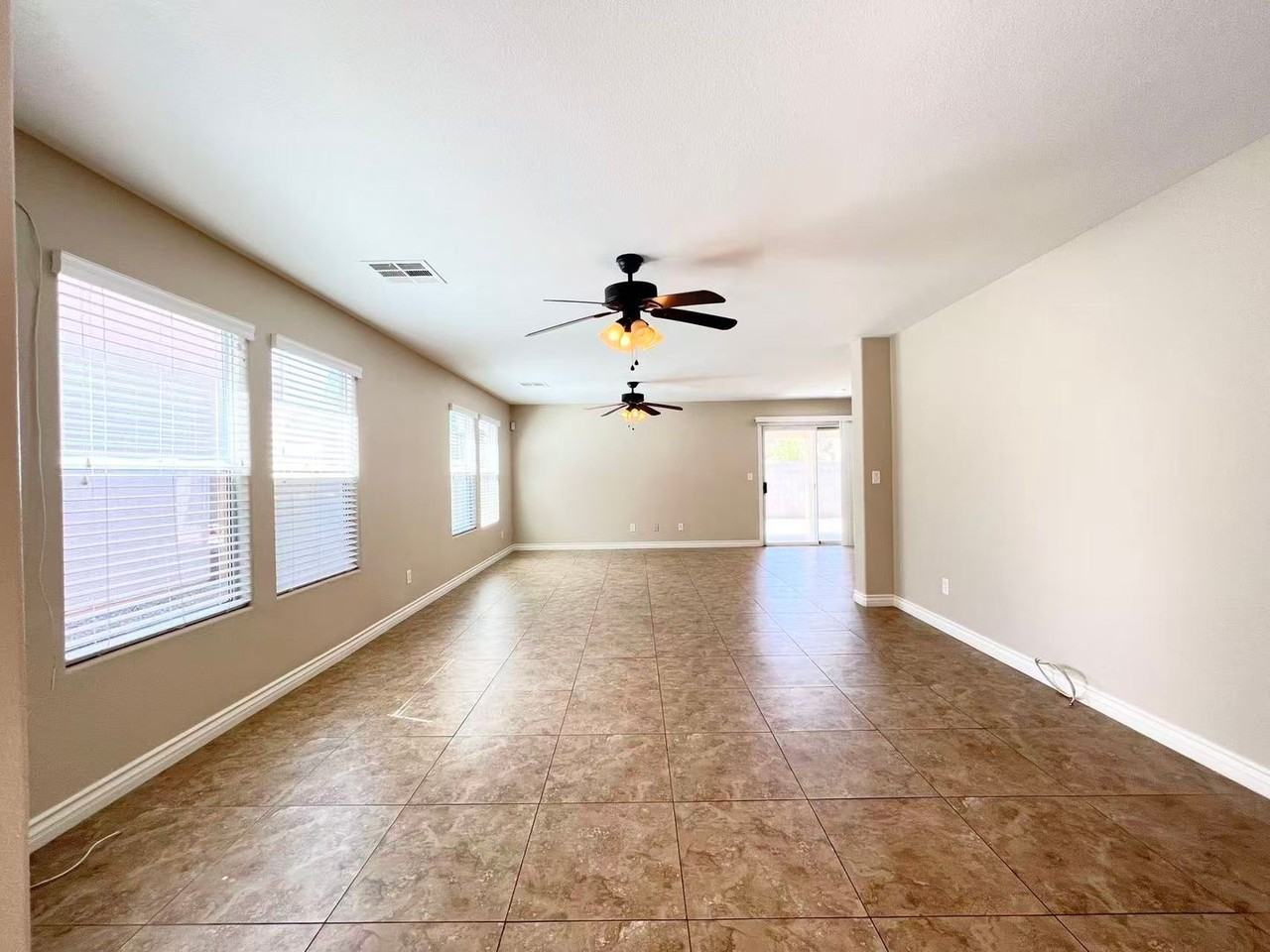 9545 Colorado Blue St - Photo 3 of 22