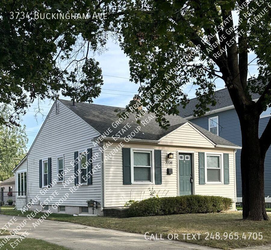 3734 Buckingham Avenue - Photo 2 of 22