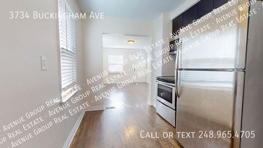 3734 Buckingham Avenue - Photo 6 of 22