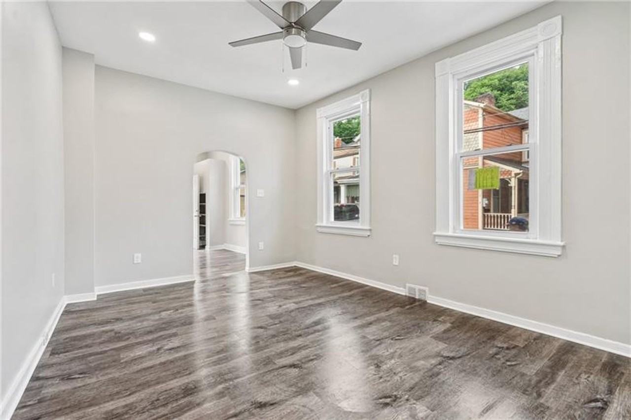 223 13th Street - Photo 5 of 22