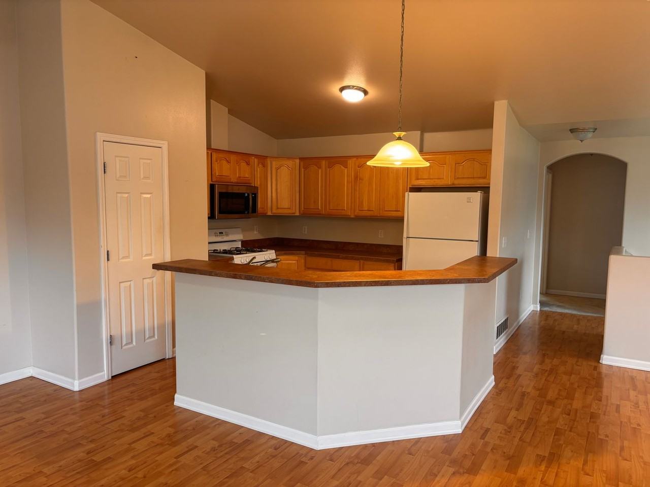 6873 Brittany Rock Way - Photo 3 of 11