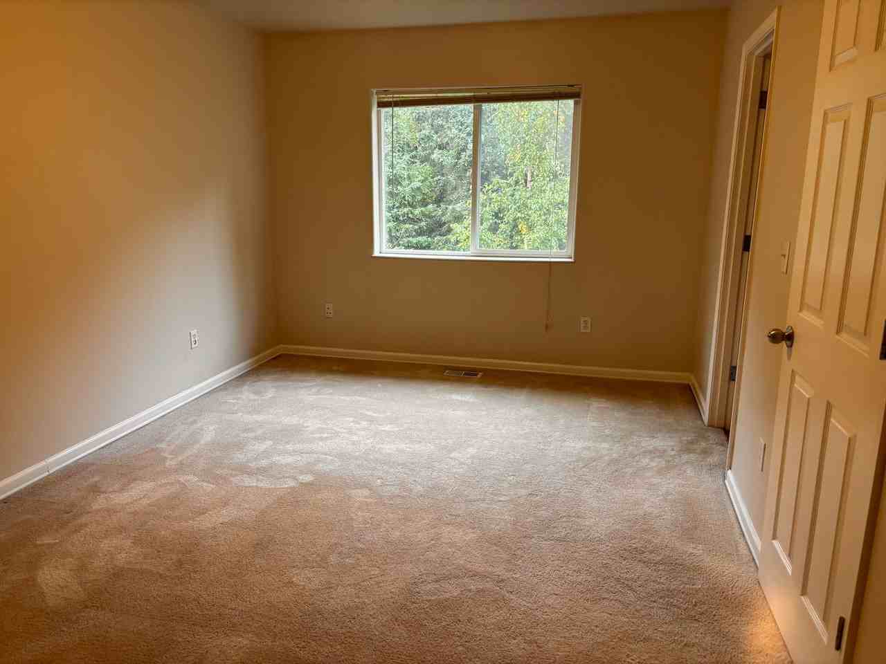 6873 Brittany Rock Way - Photo 5 of 11