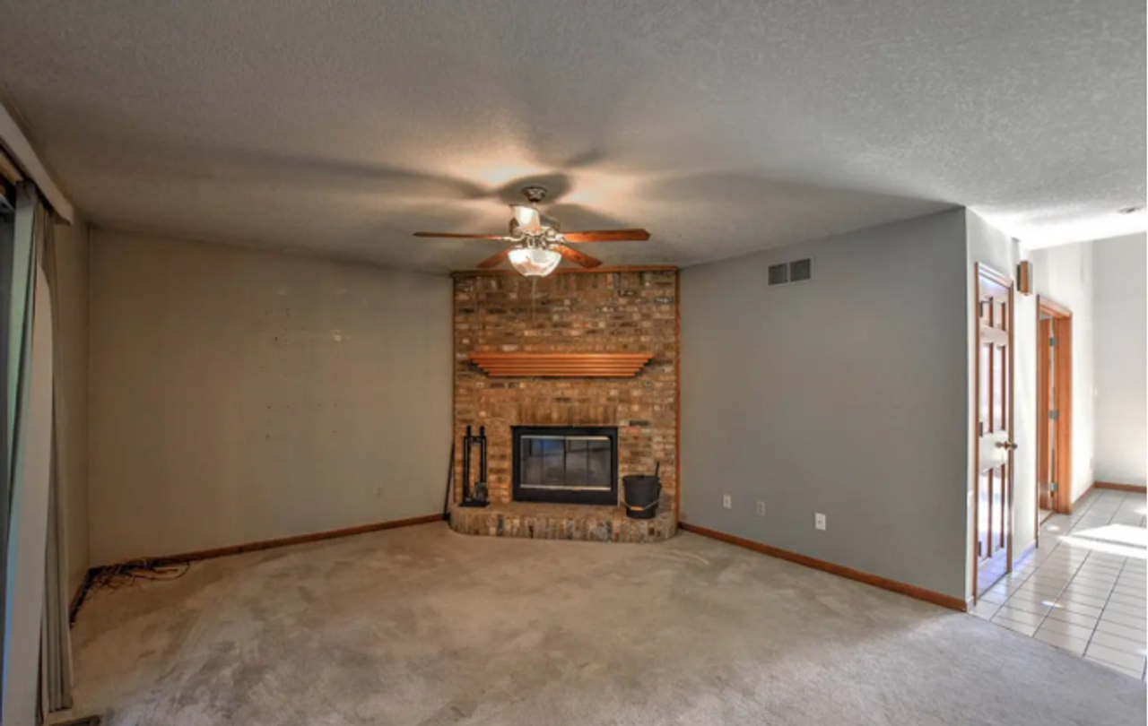 745 Christopher Dr - Photo 5 of 14