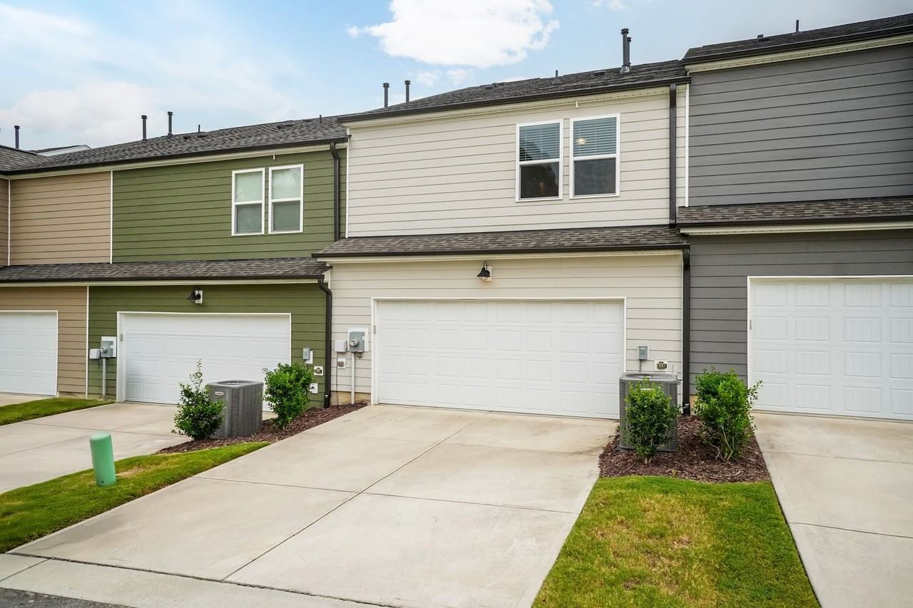 807 Trestleview St - Photo 4 of 25