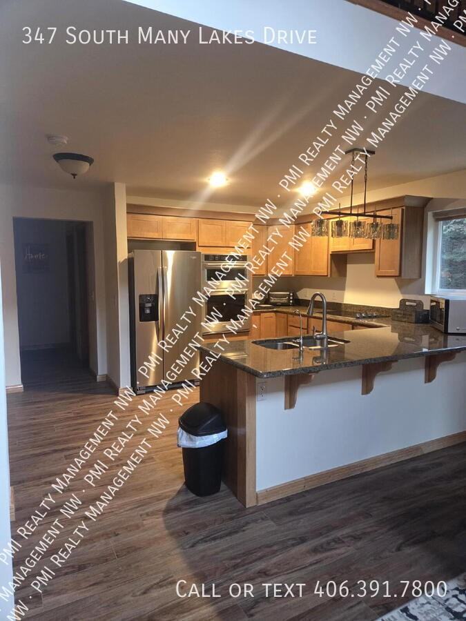 347 South Many Lakes Drive - Photo 2 of 16