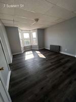 featured image of 7 Summit St