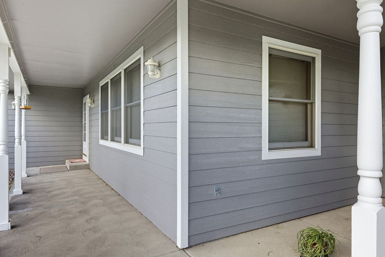 33622 Quill Ln - Photo 3 of 40