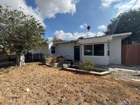 414 Iowa Ave - Photo 1 of 1