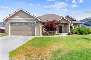 910 W Chaperon Peak Dr - Photo 1 of 1